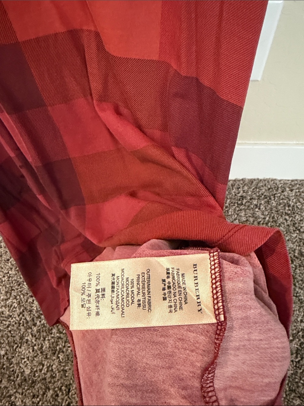 Burberry Women’s Red Plaid Short Sleeve Top - Picture 3 of 3